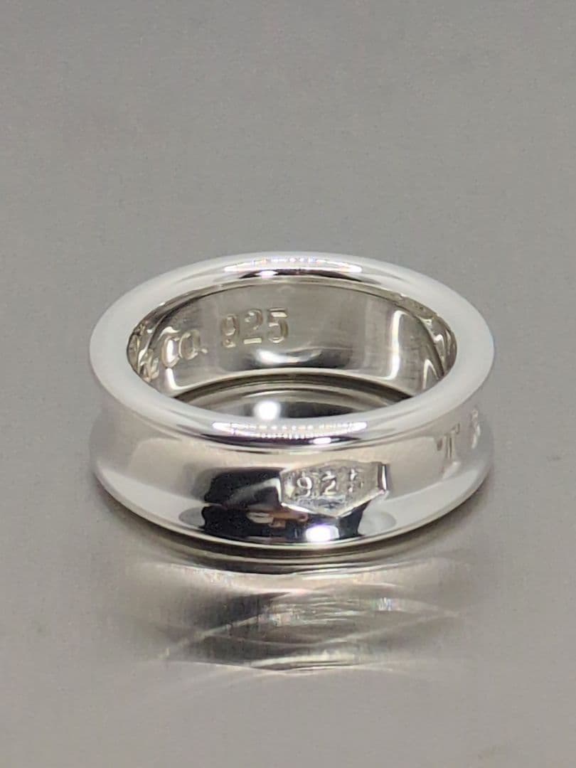 TIFFANY＆Co ティファニー リング 鑑定済 未使用に近い　　A1