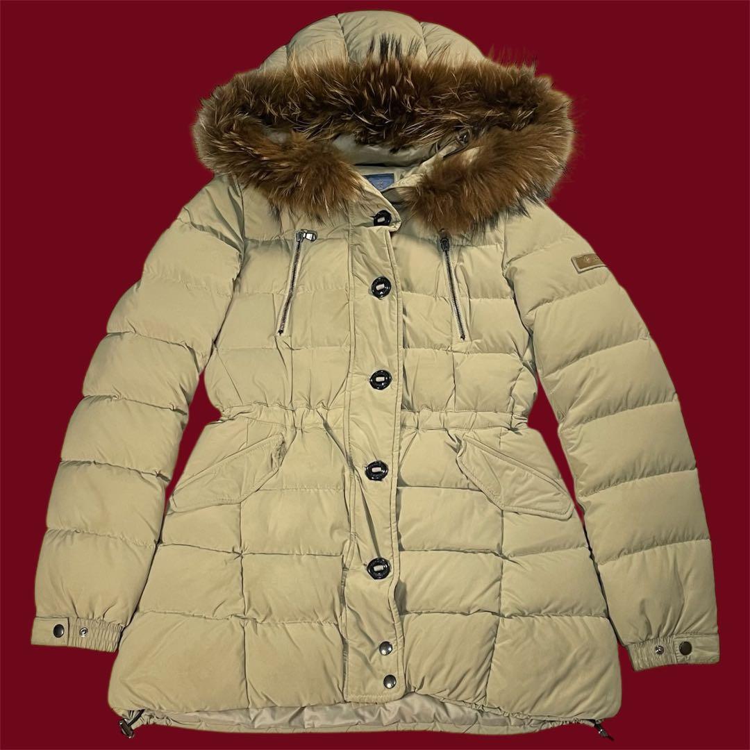 比較的美品 タトラス Plutone ラクーンファー フード付き ダウンコート