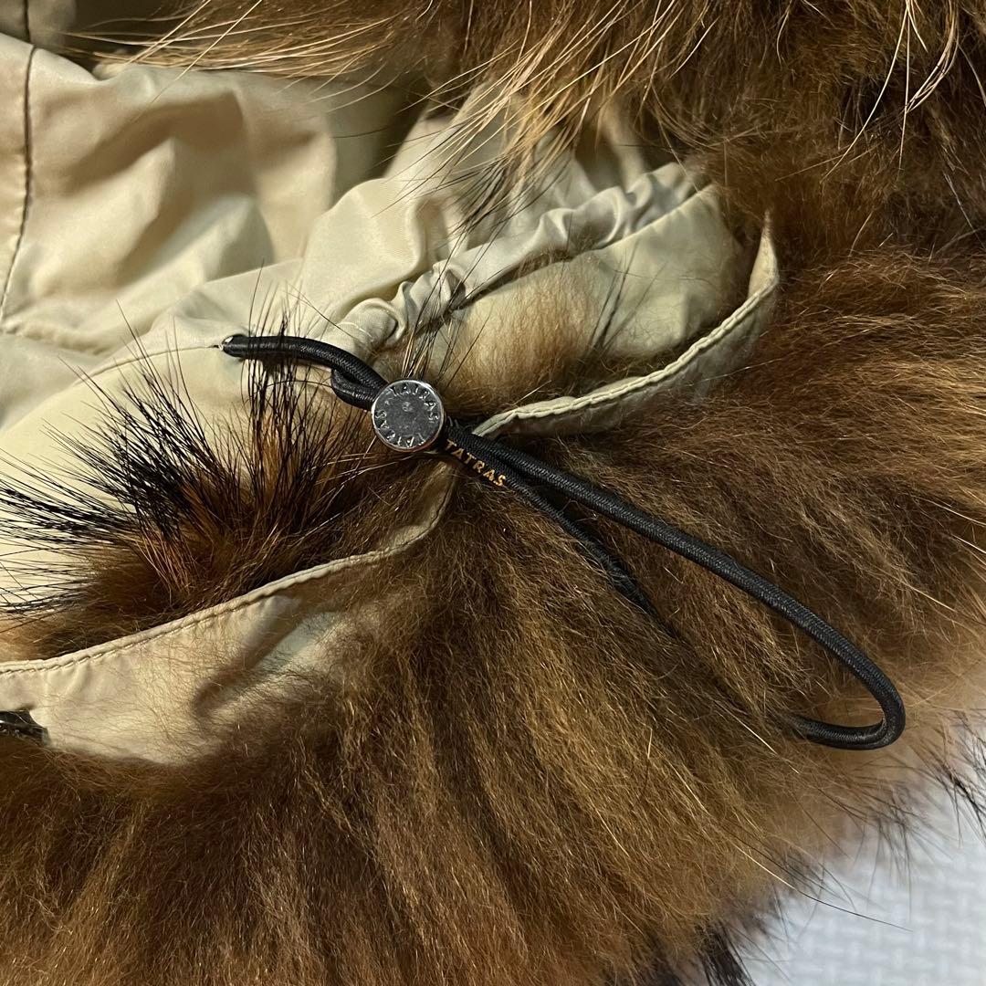 比較的美品 タトラス Plutone ラクーンファー フード付き ダウンコート