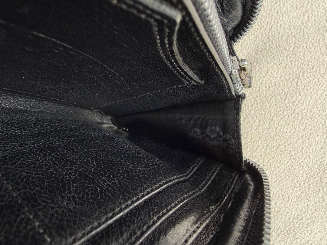 R*o様 クロムハーツの長財布