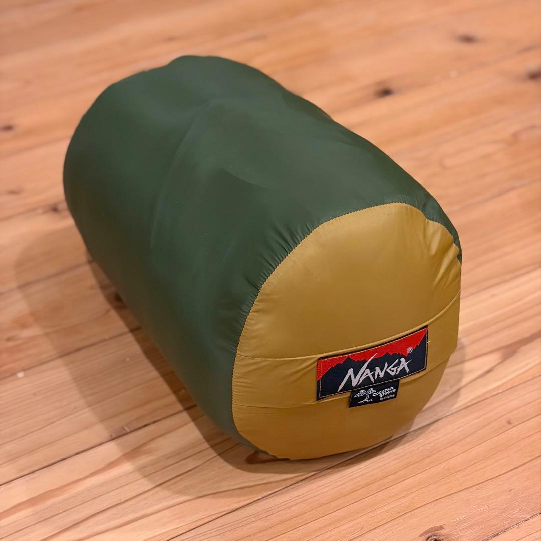 美品 NANGA ニッチ別注シュラフ