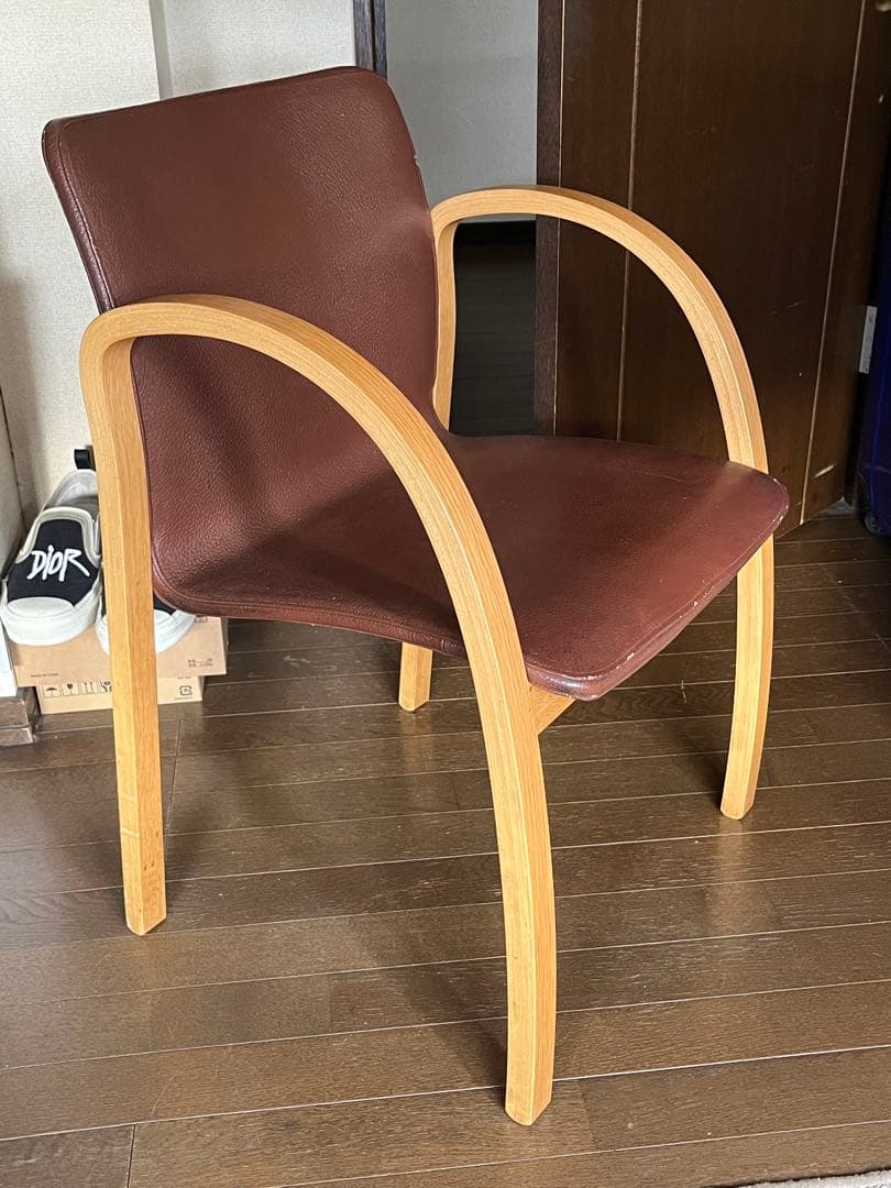 ａｒｆｌｅｘ　ＰＦＫアームチェア　アルフレックス　川崎文男　ダイニング　曲木