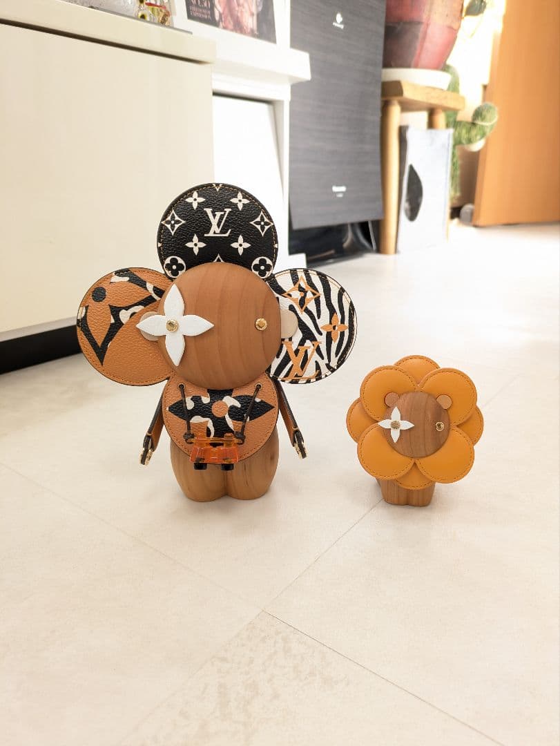 LOUISVUITTONヴィトンヴィヴィエンヌ　オブジェ　ペチュラインテリア置物