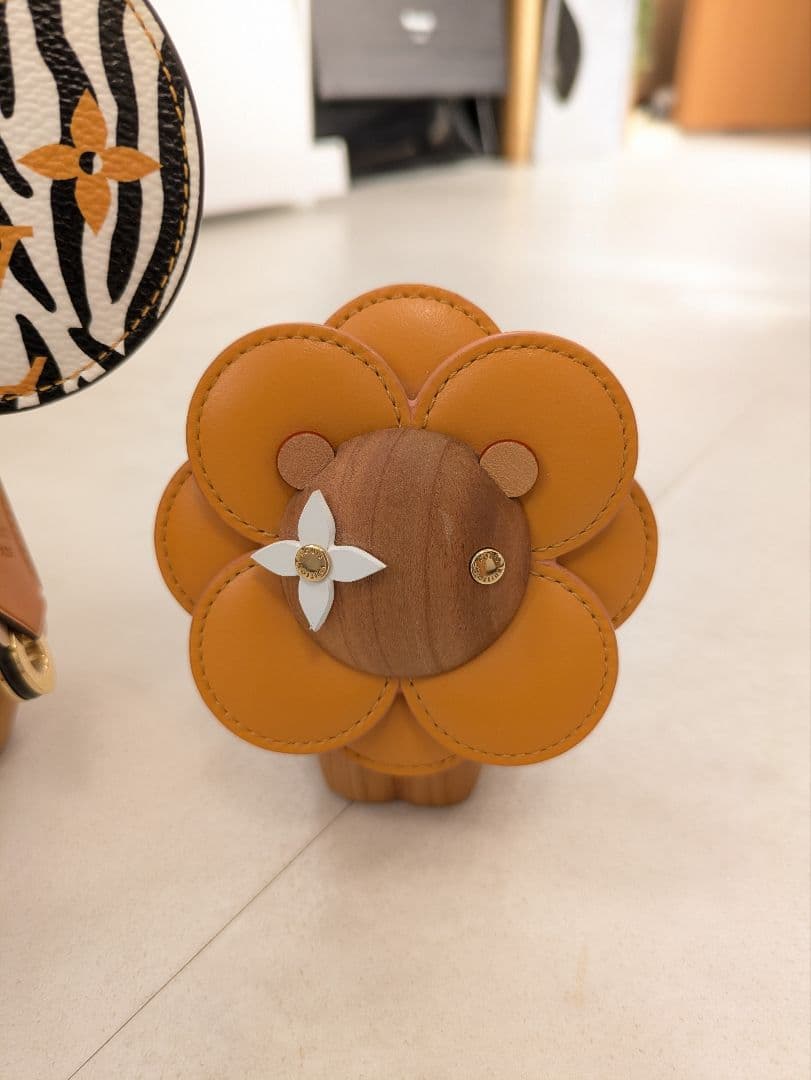 LOUISVUITTONヴィトンヴィヴィエンヌ　オブジェ　ペチュラインテリア置物