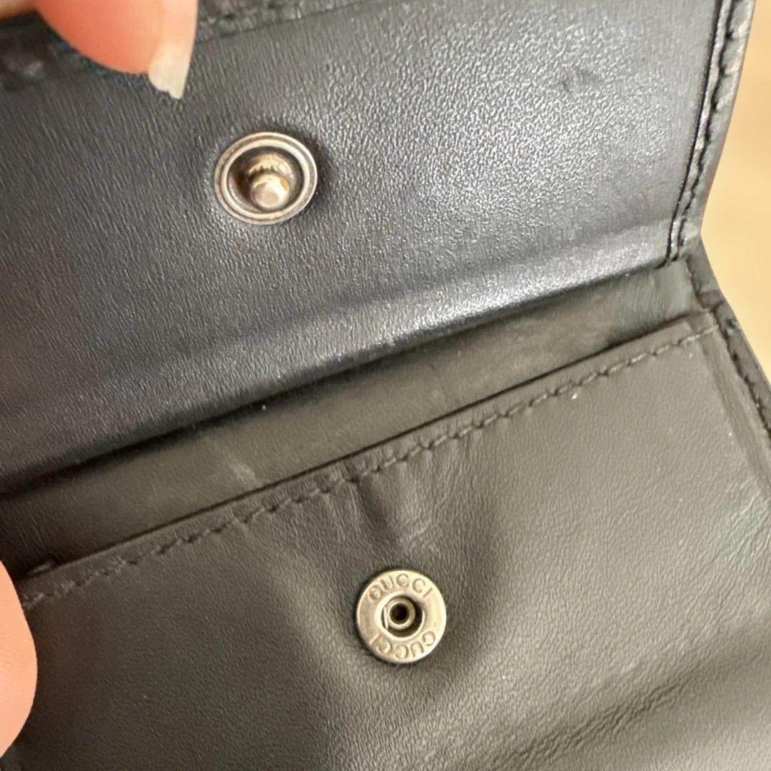 GUCCI グッチ　蛇デザイン 二つ折り財布