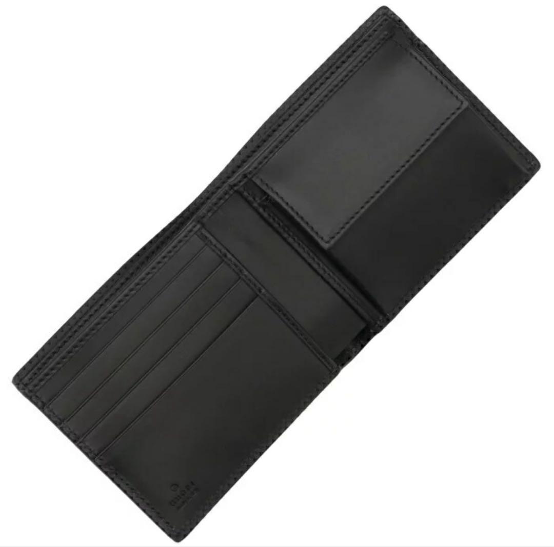 GUCCI グッチ　蛇デザイン 二つ折り財布