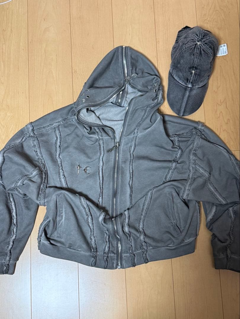 ThugClub Galdiator Zip-upHoodie➕SwordCap