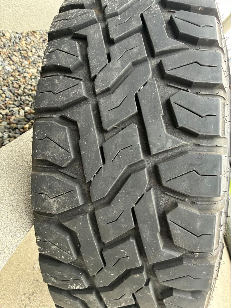 タイヤ・ホイール LT285/70R17 TOYOTIRES OPEN COUNTRY R/T