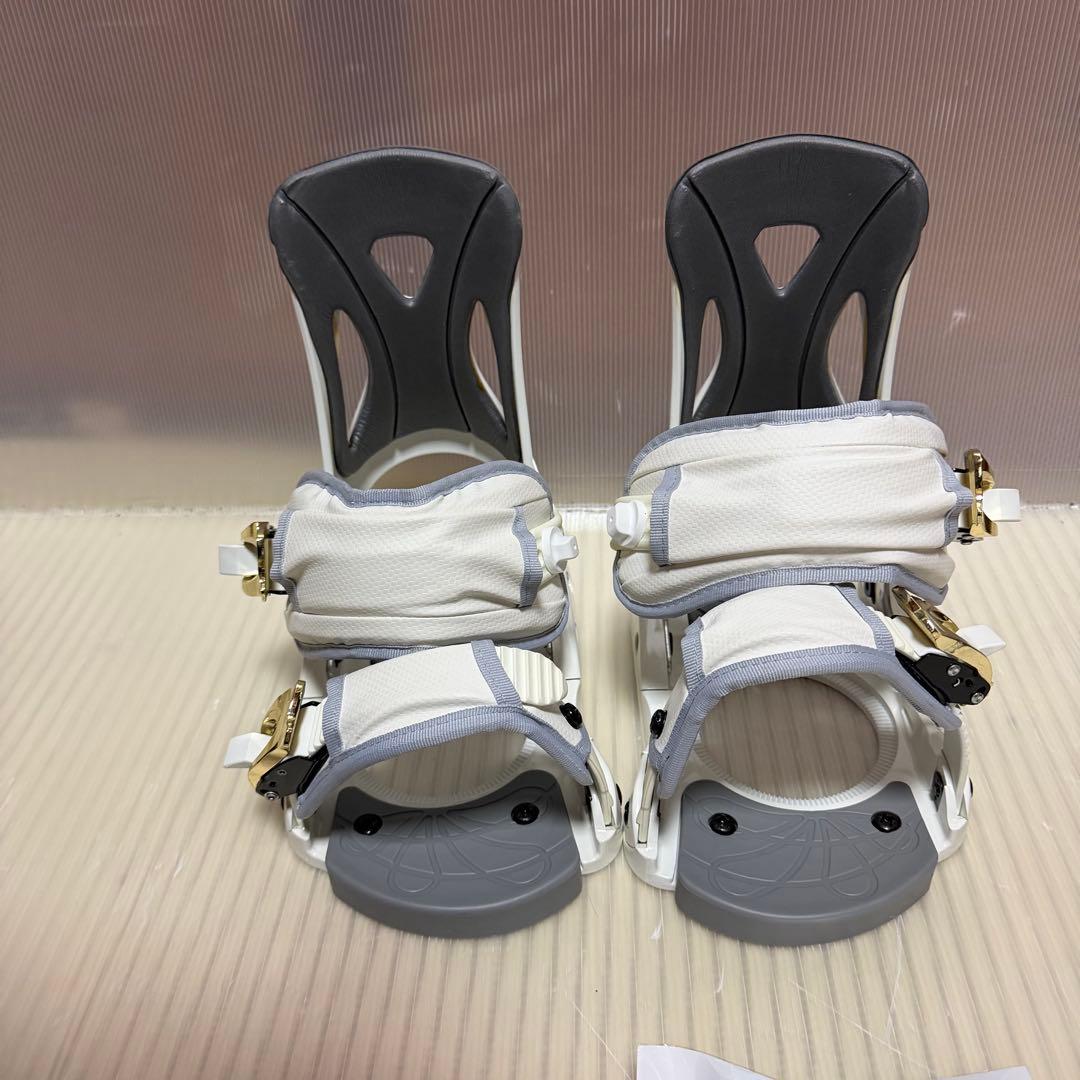 未使用　SPOON スプーン　バインディング　SMサイズ　23cm〜26cm