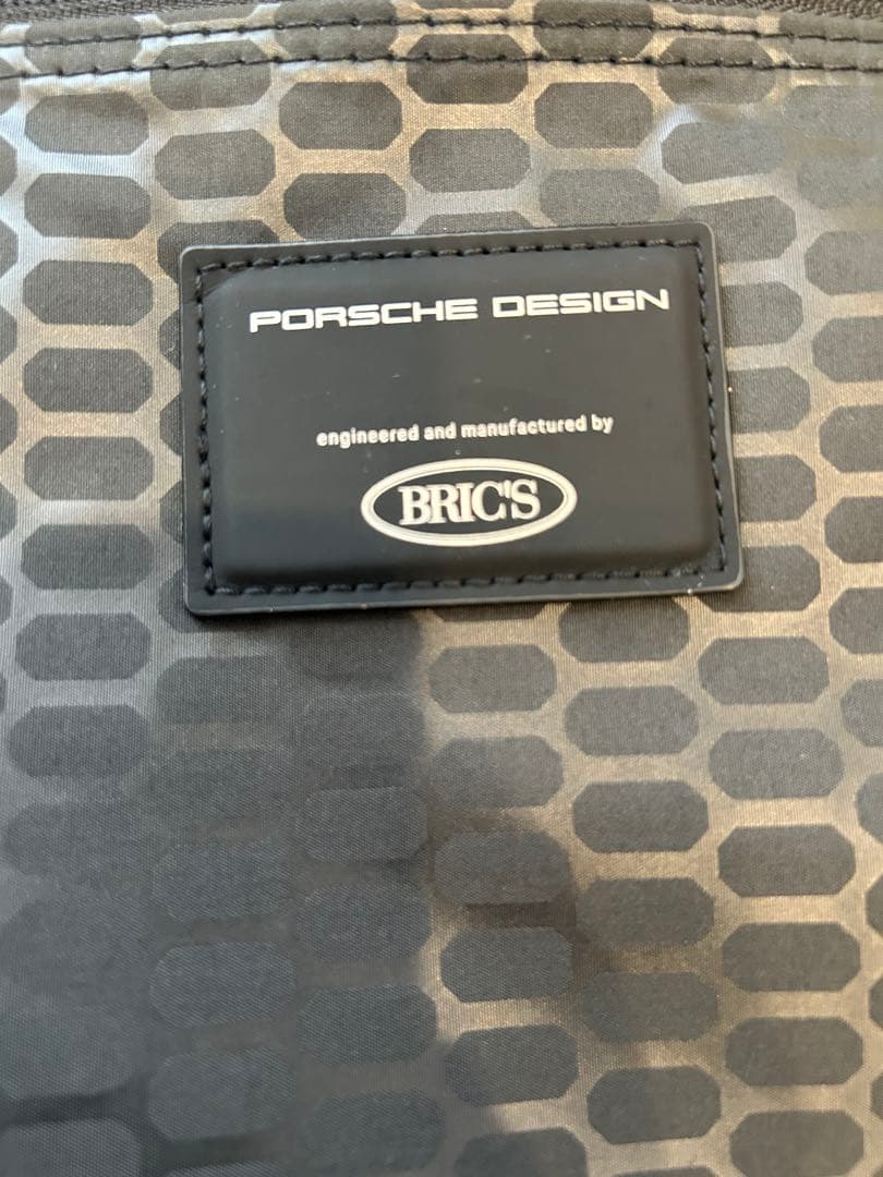 9月6日7日限定価格　ポルシェスーツケース　ブラック 新品未使用.確実本物