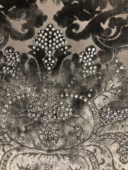 美品！大塚家具 ビジュー付きクッションカバー