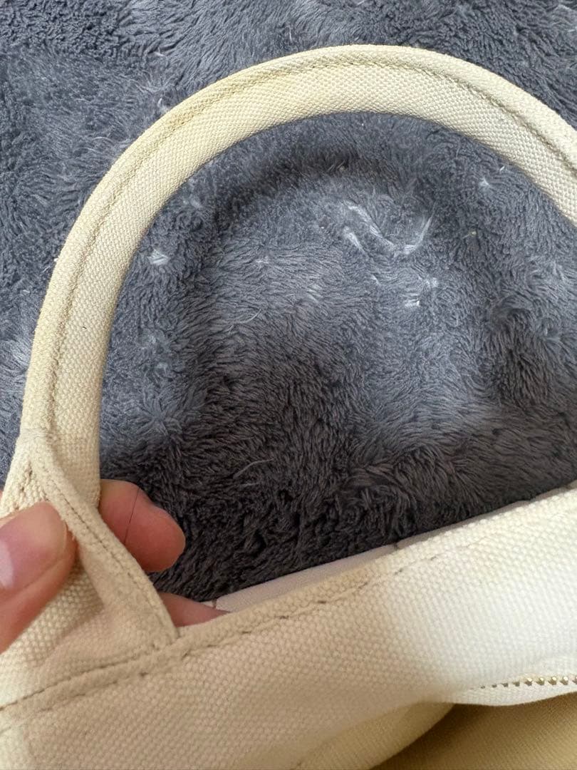 PRADA ホワイト トートバッグ