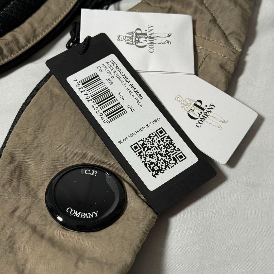【定価4.2万/あおば着用】C.P.Company ボディ バッグ カーキ