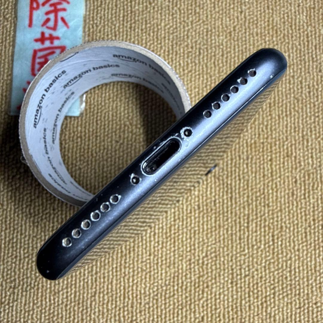 iPhone 8 64GB KDDI スマホ