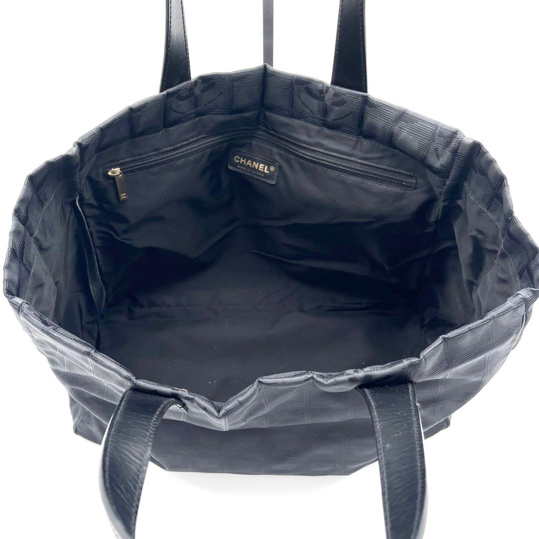 CHANEL シャネル ニュートラベルライン MM ナイロントート ブラック