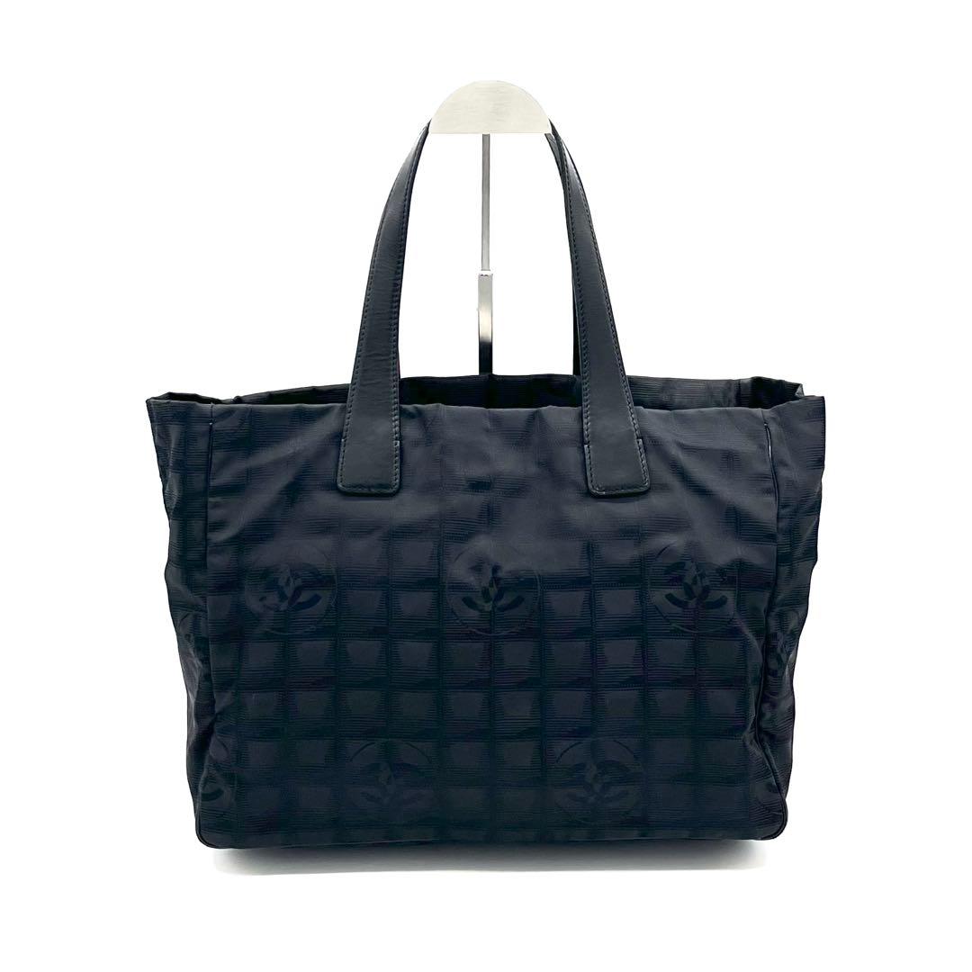 CHANEL シャネル ニュートラベルライン MM ナイロントート ブラック