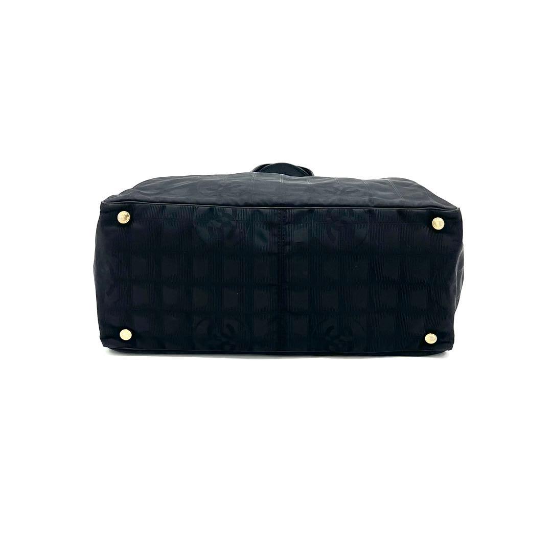 CHANEL シャネル ニュートラベルライン MM ナイロントート ブラック