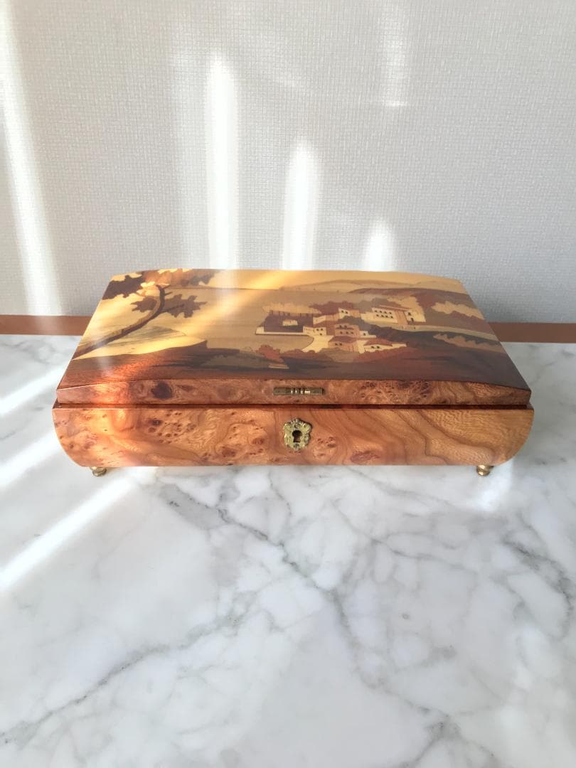 新品未使用　お値引！ヴィンテージ　ジュエリーボックス　ラディカ　象嵌　小物入れ