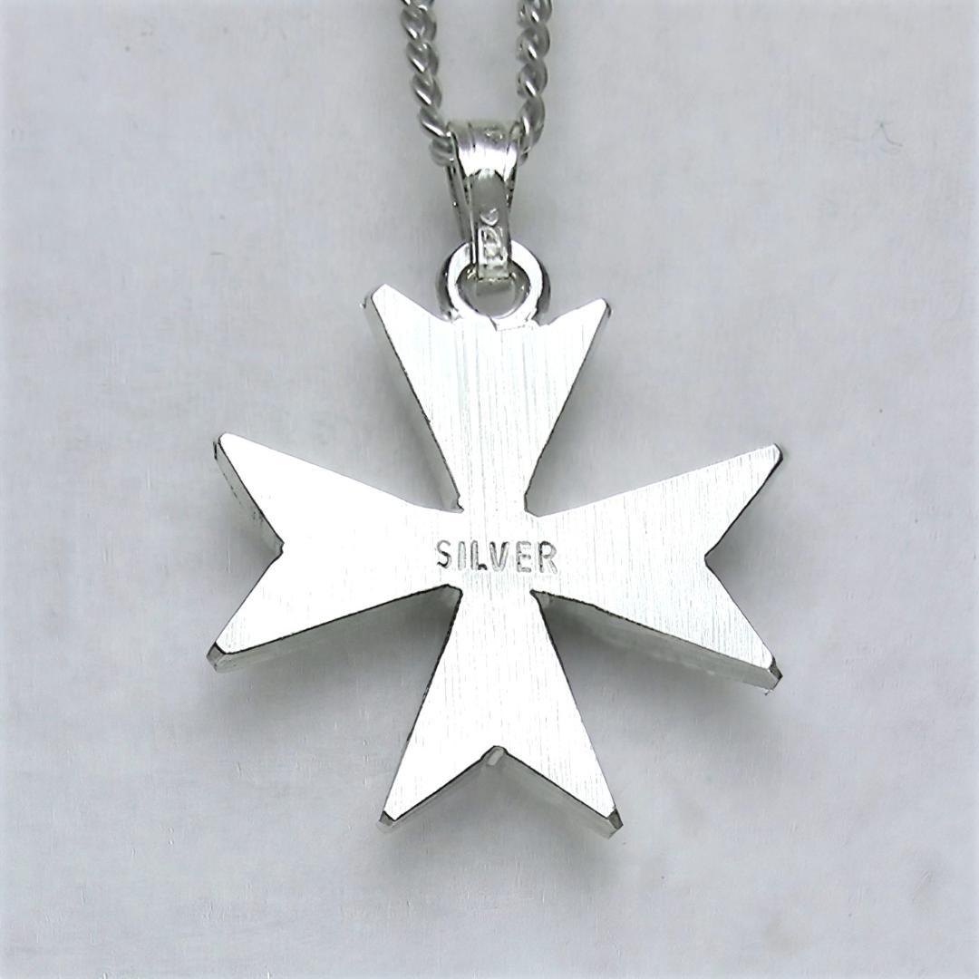 伝統的なモチーフ　マルタ十字架　cc26　ロングセラーです