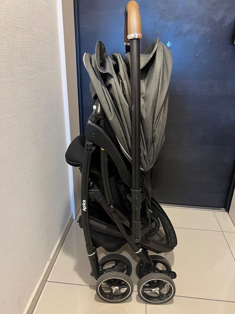 Aprica アップリカ　A型　ラクーナクッションAE レインカバー　おまけつき