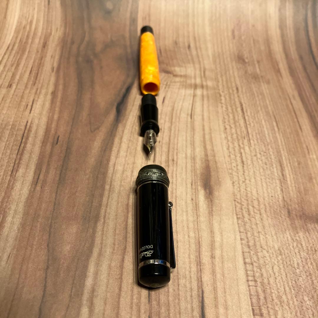 デルタ_ドルチェヴィータ_万年筆_ペン先18金