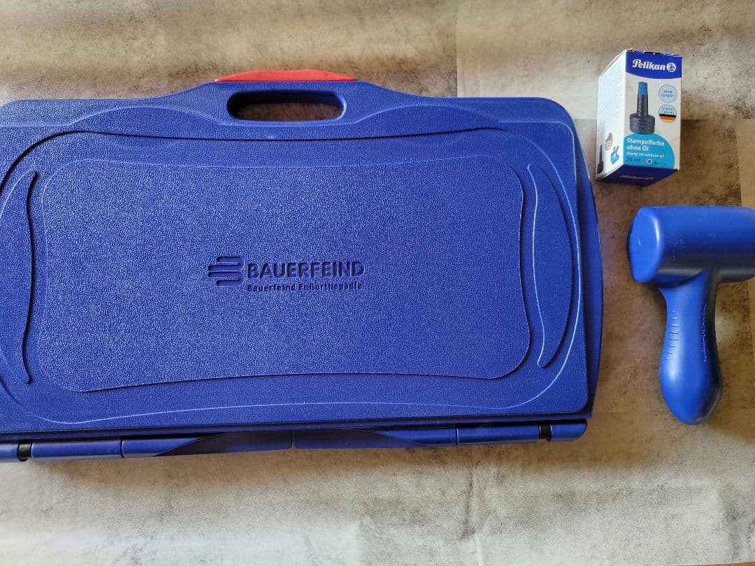 BLAUERFIND フットプリンター