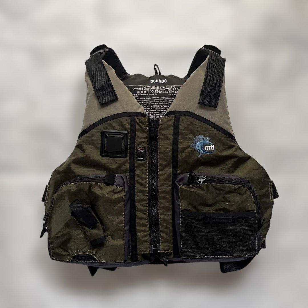 ライフジャケット　MTI