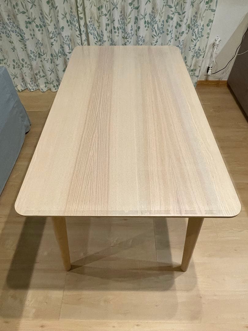 IKEA LISABO 140cm x 78cm 高さ75cm