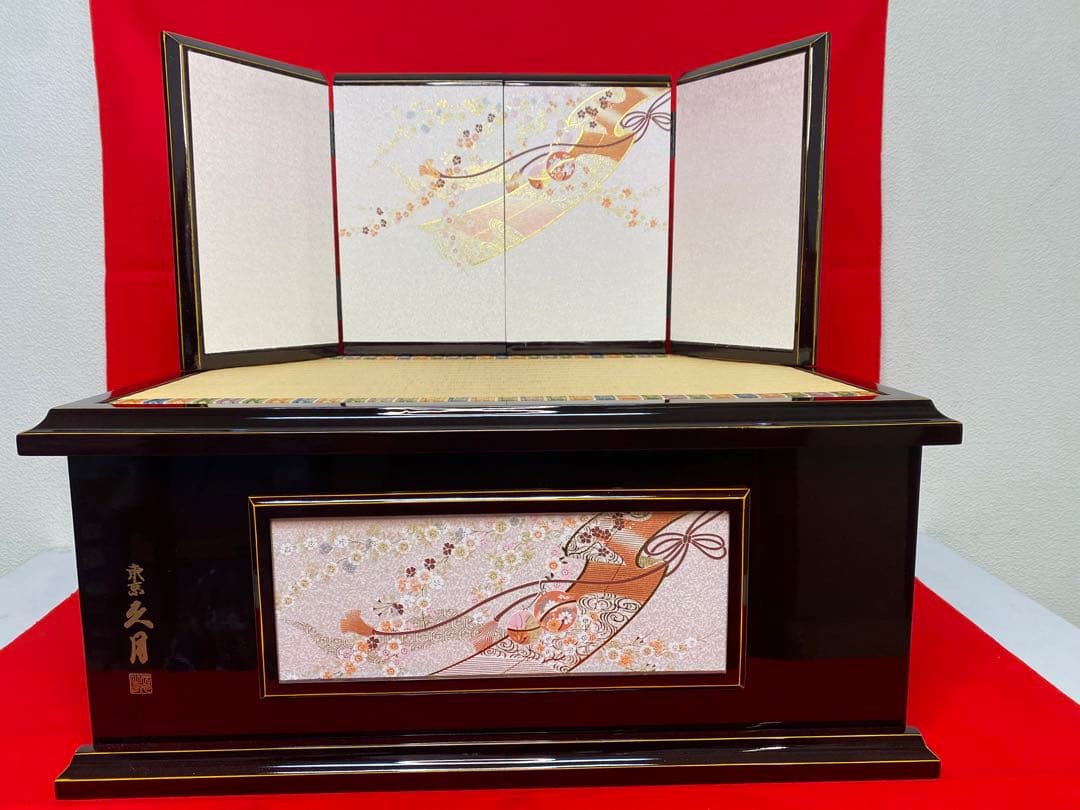 東京久月　雛人形　親王飾り収納セット・サイズ間口約６３×奥行約３９×高さ約５８㎝