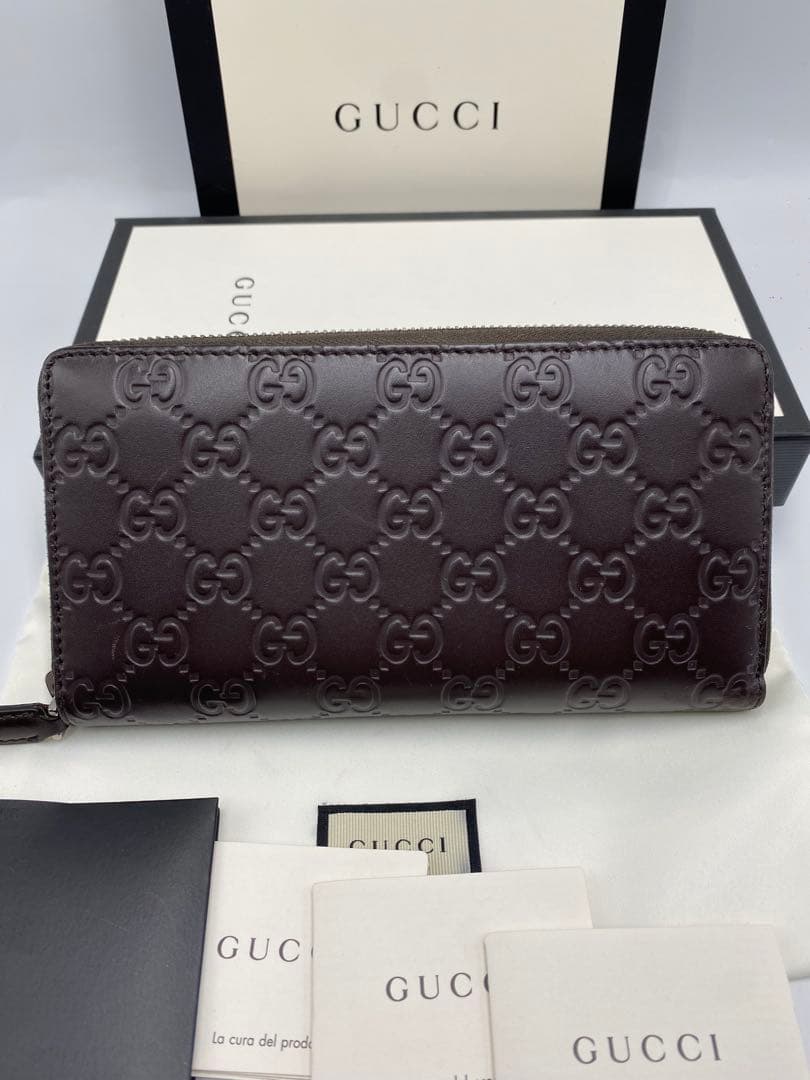 美品　グッチ　GUCCI　シマレザー　ブラウン　長財布　ラウンド　ファスナー