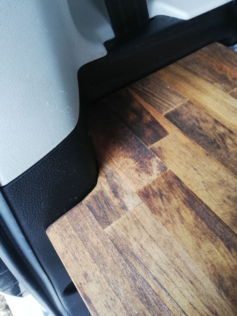 新型ハスラー ラゲッジボード ブラウン色　訳あり価格。詳しくはコメント欄にて。