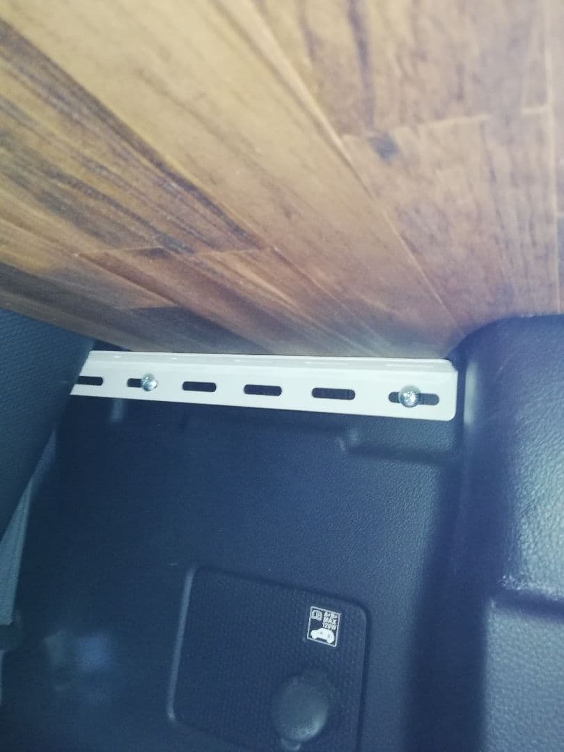 新型ハスラー ラゲッジボード ブラウン色　訳あり価格。詳しくはコメント欄にて。