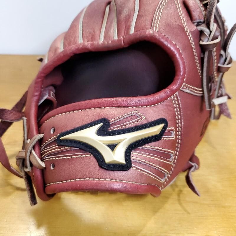 ミズノ グローバルエリート 一番人気 プラムブラウン 内野用 軟式グローブ
