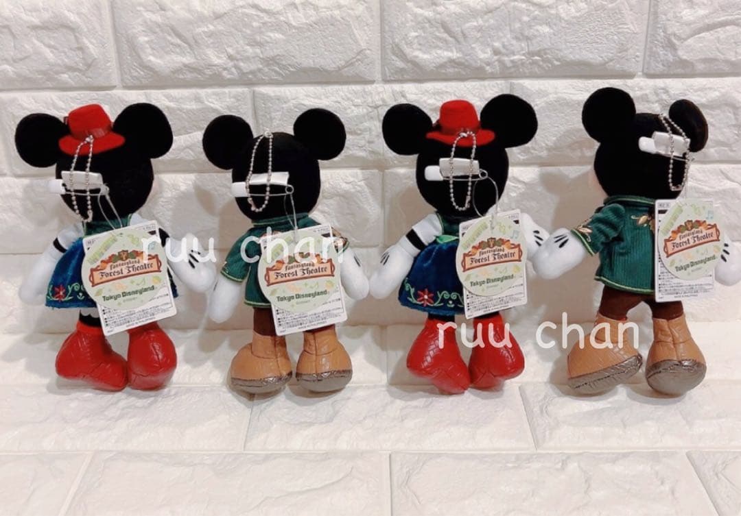 お顔厳選♡ ミッキー　ミニー　ペア　フォレストシアター　ぬいぐるみバッジ　♡