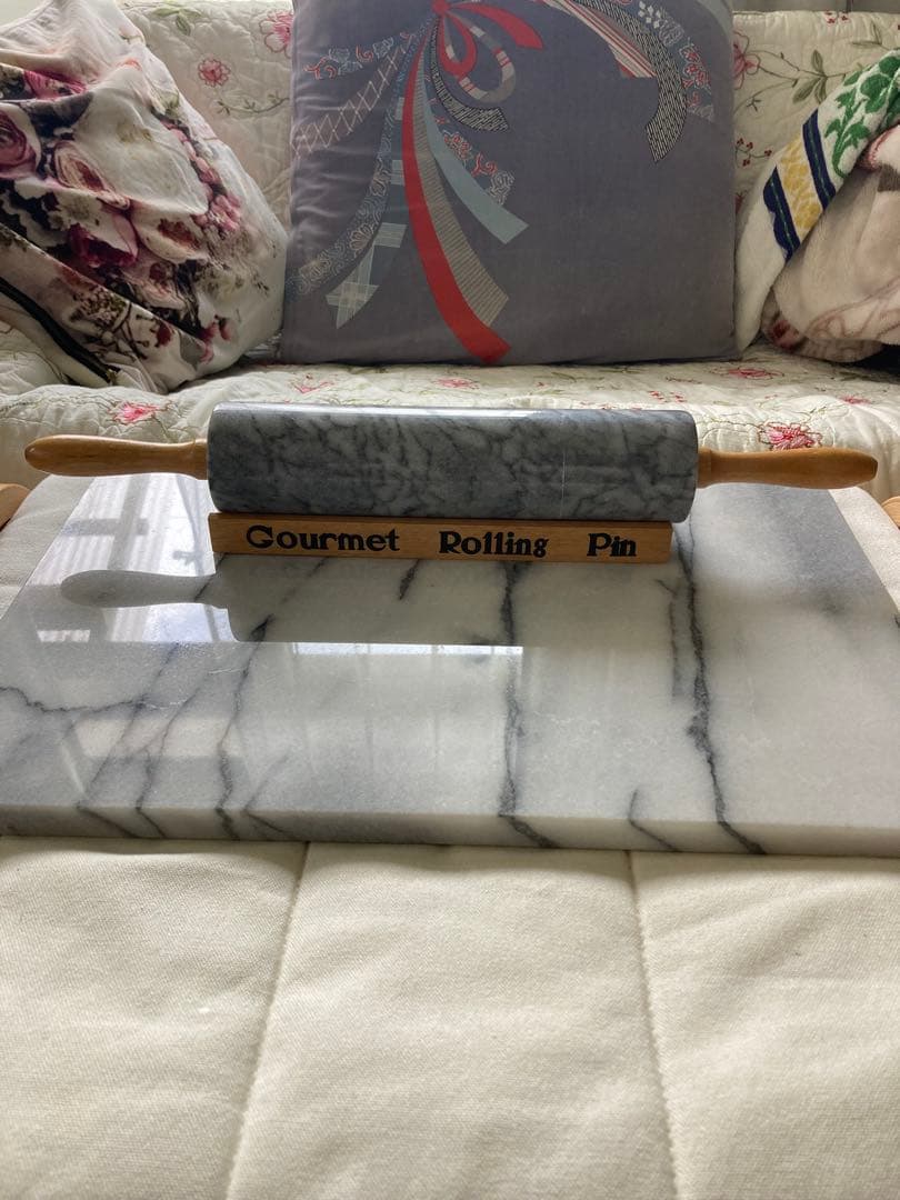大理石まな板とローリングピンセット