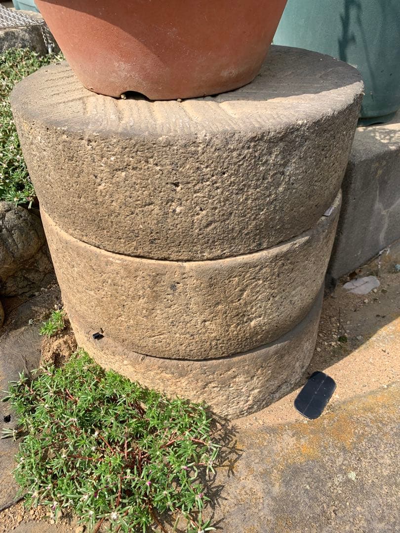 ⑨石臼　3枚　40㎝✖️40㎝　引き取り限定