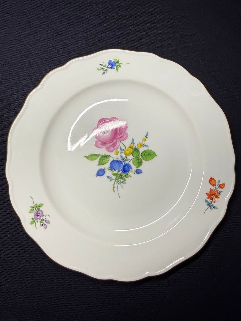 マイセン　三つ花（ピンクローズ）　カップ＆ソーサー＆プレート