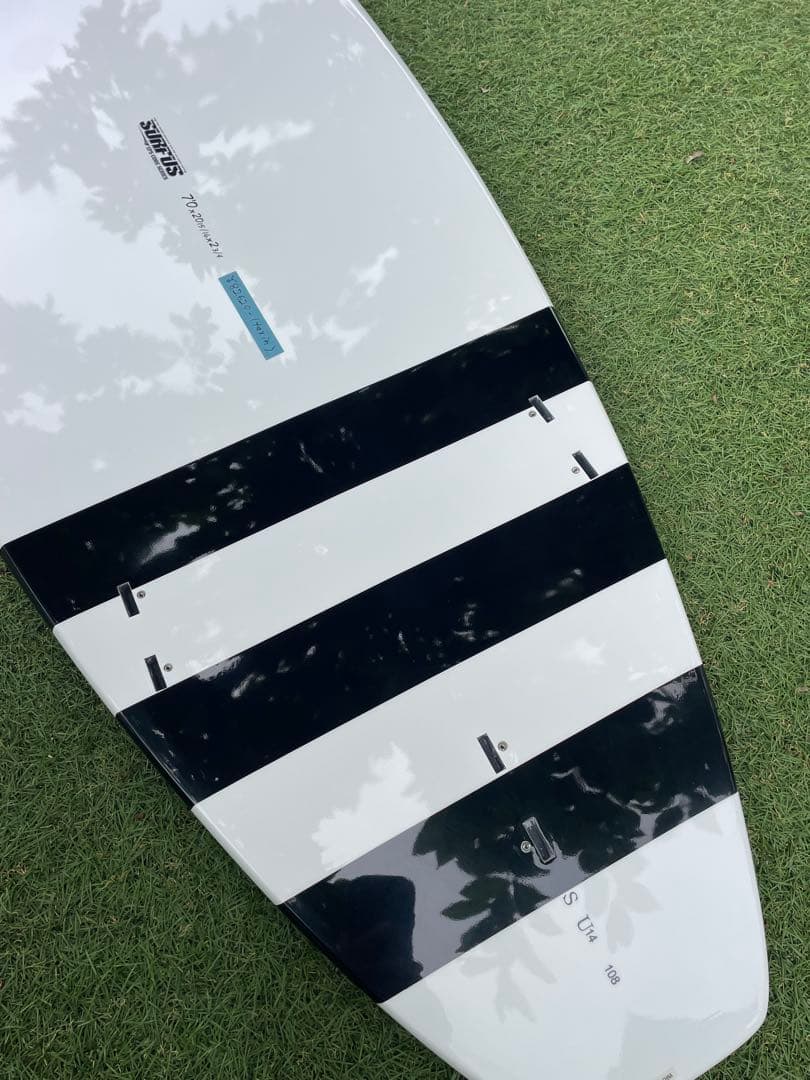 ［新品］初心者　女性向け　essene surfboars EPS 7.0