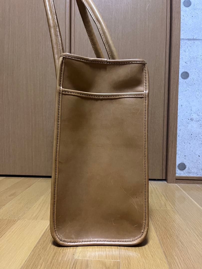 レザートートバッグ　ブラウン