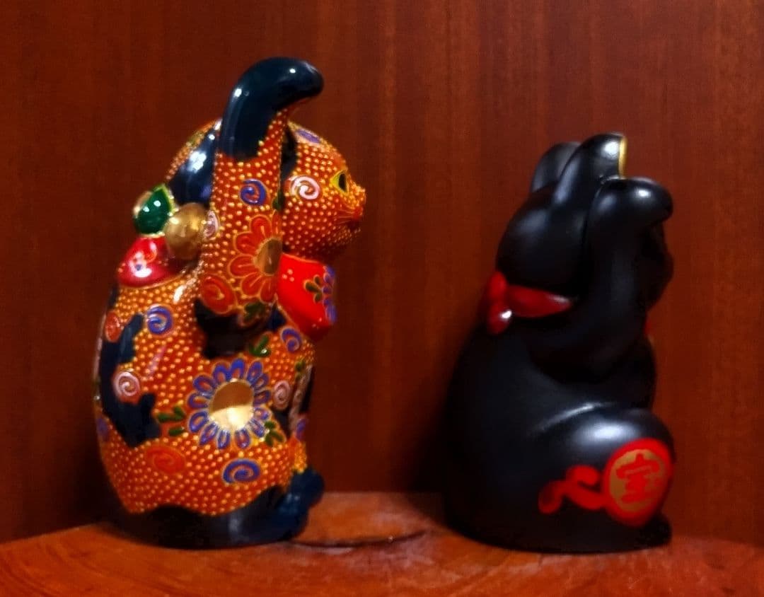 招き猫 ２点セット 九谷焼＆古色大正 新品 箱付き