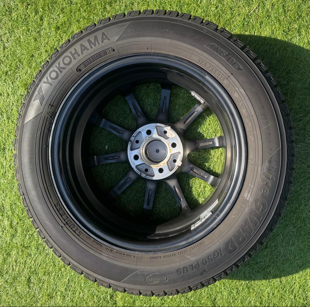 ホイール15インチ　スタッドレス　タイヤ 175/65r15 4本　セット