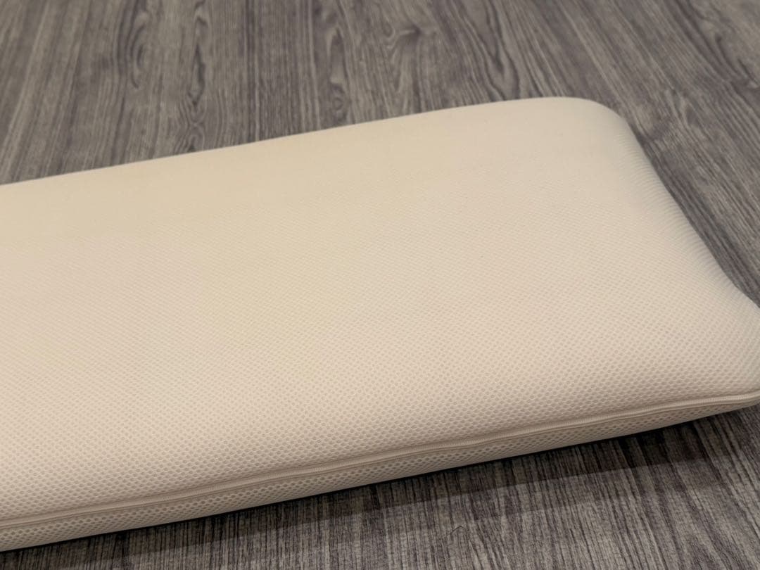 美品　エアウィーヴ　ピロースリム　120cm みなみの枕 シルク