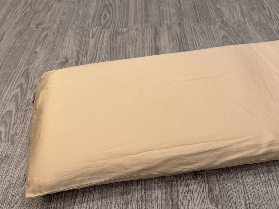 美品　エアウィーヴ　ピロースリム　120cm みなみの枕 シルク