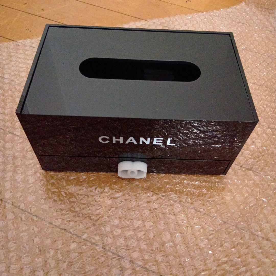 い*♡様 シャネル　CHANEL ノベルティ　ティッシュケース　アクリル　コスメ