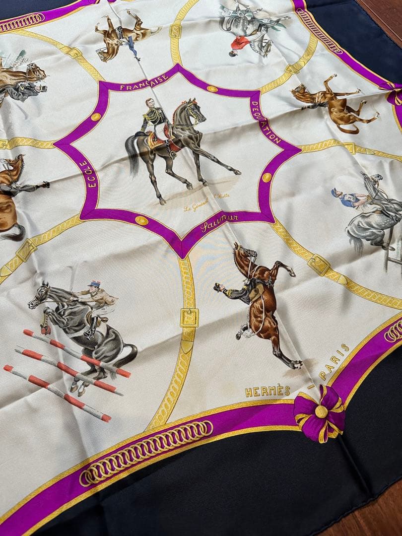 エルメス カレ90フランス国立乗馬学校 鐙の幻想 シルクスカーフ