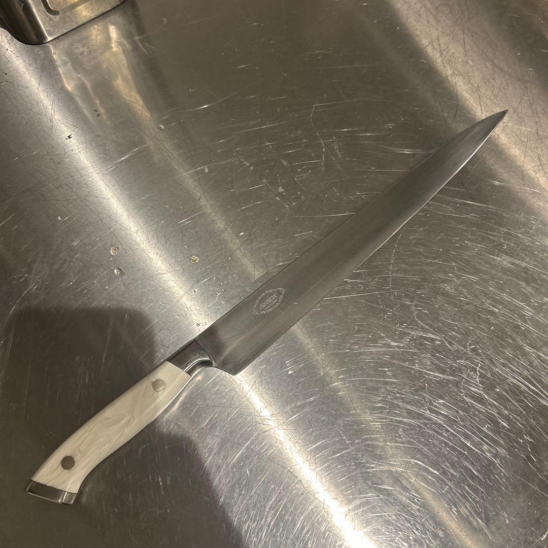 子の日スジ引き包丁白色ハンドル