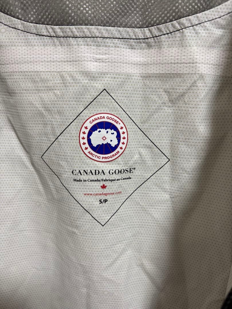   シェルジャケット