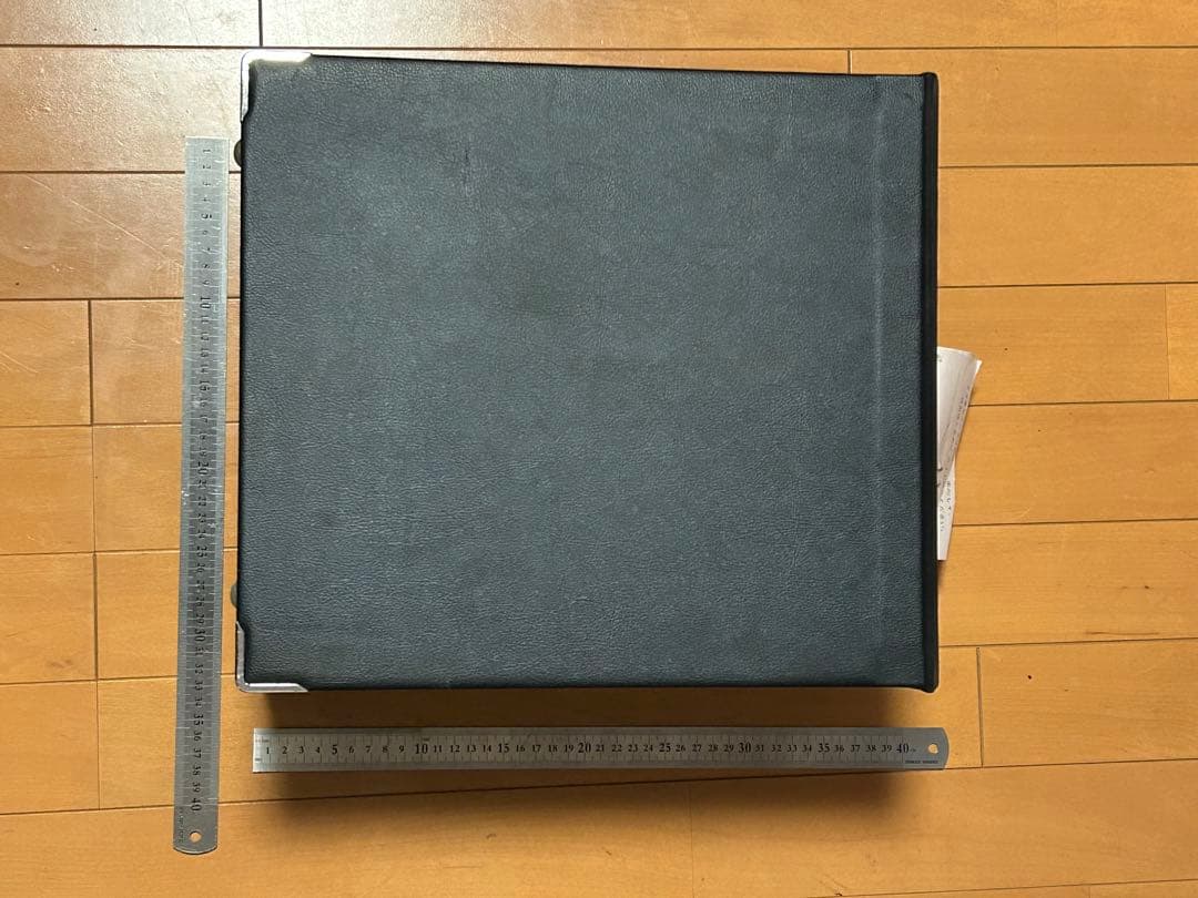 ダイヤル式ロック付きアクセサリーケース