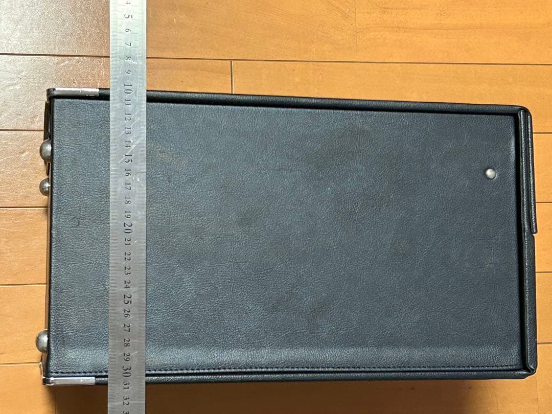 ダイヤル式ロック付きアクセサリーケース