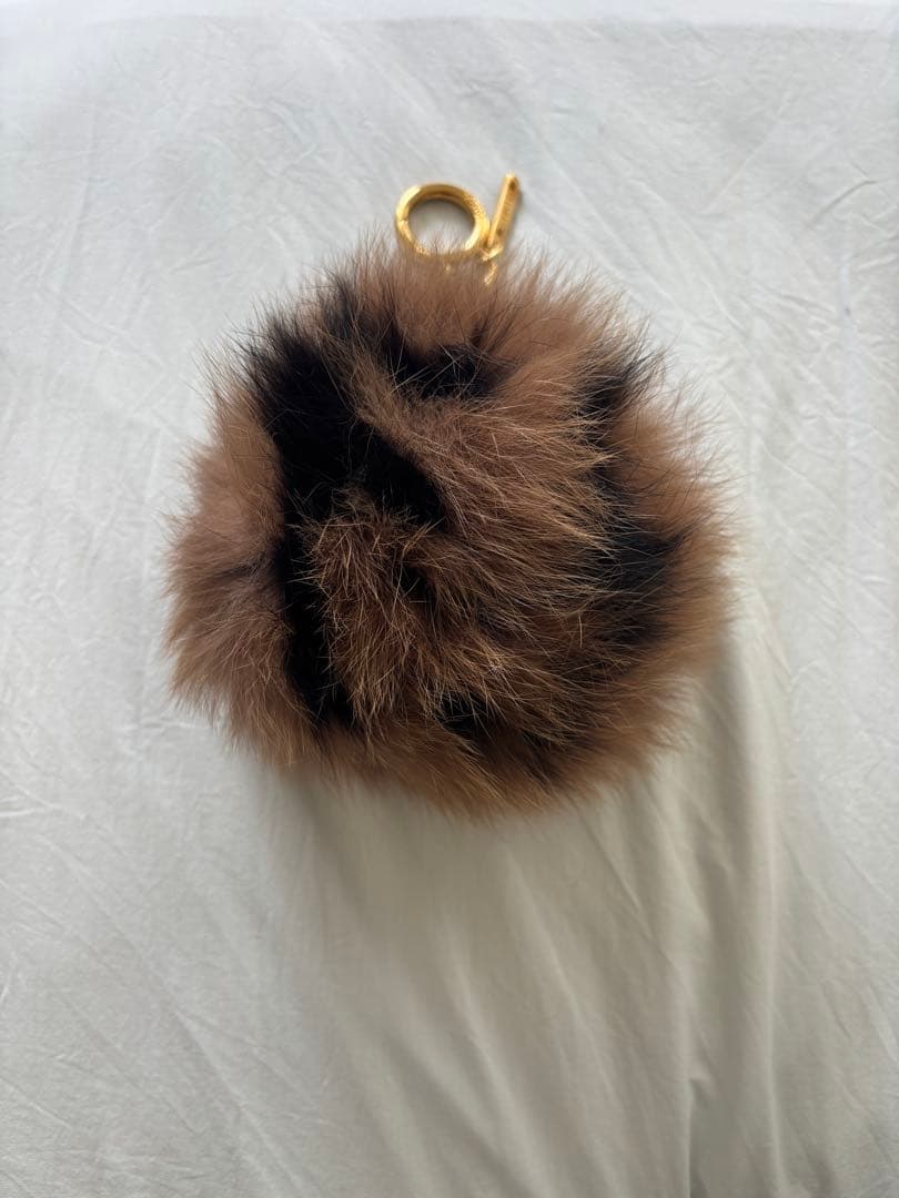 FENDI ファー キーホルダー